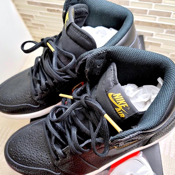 Rare Jordan 1 Retro High OG Los Angeles 2018 w high-end soul protectors. - Picture 4 of 11